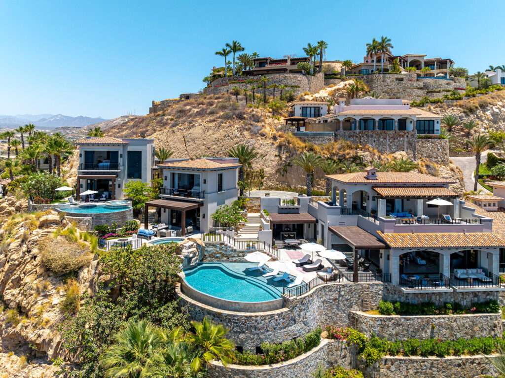 Villas del Mar Villas Del Mar Casita 22 is a masterpiece of scenic living, offering breathtaking, unobstructed – Casita 11, Casa Amore, San Jose Corridor, San Jose Corridor, BS