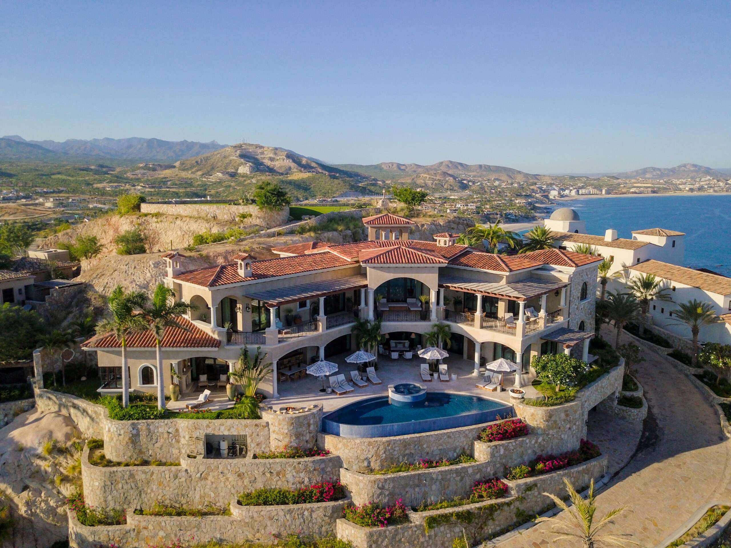 Villas del Mar Villas Del Mar Perched 282 feet above the Sea of Cortez, Casa Cielo Azul is the signature estate of the exclusive Villas Del Mar community in Palmilla. This stunning residence offers panoramic ocean and mountain – Villas Del Mar, San Jose Corridor, BS
