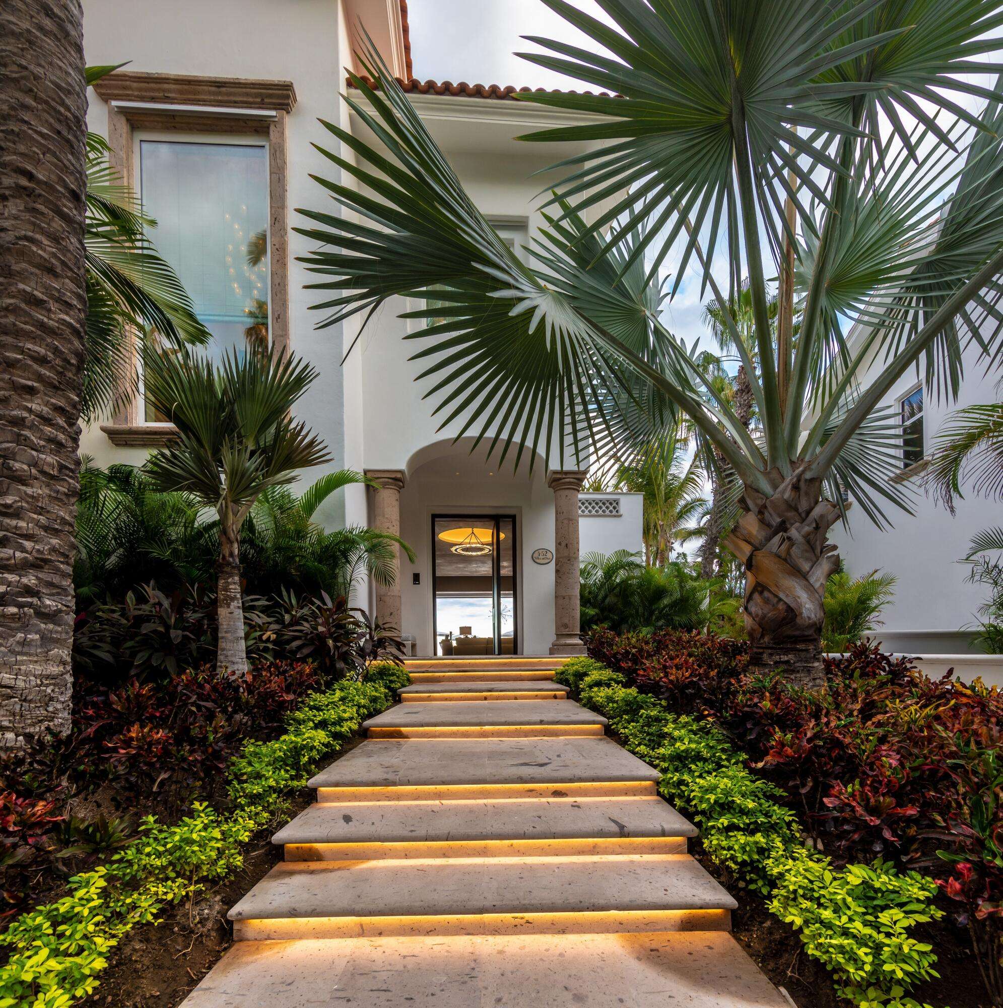 Villas del Mar Villas Del Mar Villa 452 stands as one of the finest oceanfront estates in the prestigious Villas Del Mar community. Having undergone a meticulous recent remodel, the residence perfectly blends contemporary elegance with the iconic Palmilla aesthetic. As the only beachfront property currently available for sale in this exclusive enclave, it represents a singular market opportunity for the discerning buyer. – Villas Del Mar, San Jose Corridor, BS