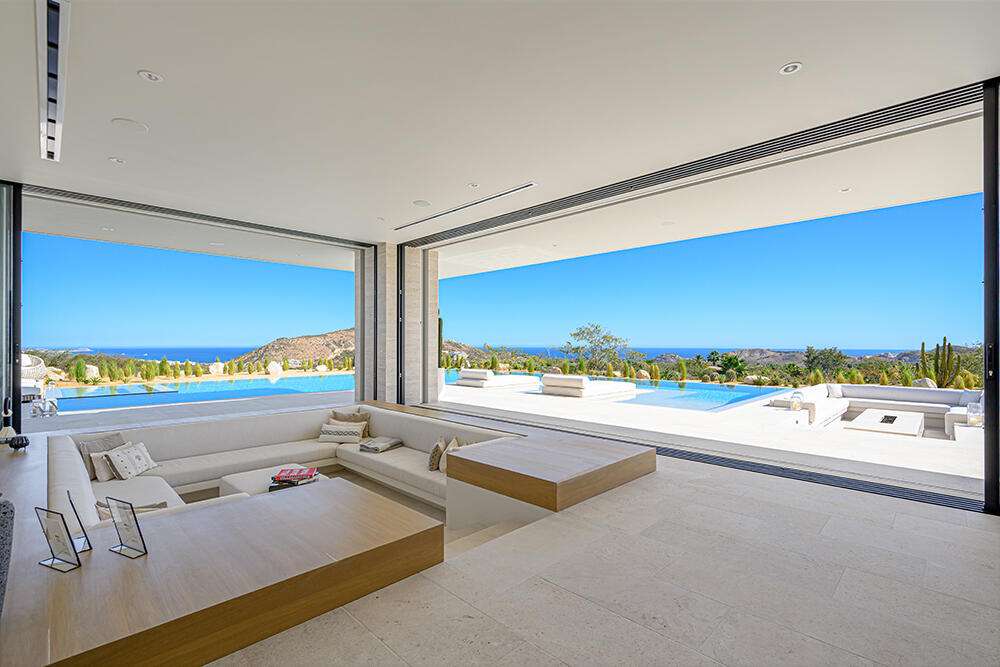 Villas del Mar Villas Del Mar Casita 22 is a masterpiece of scenic living, offering breathtaking, unobstructed for sale
