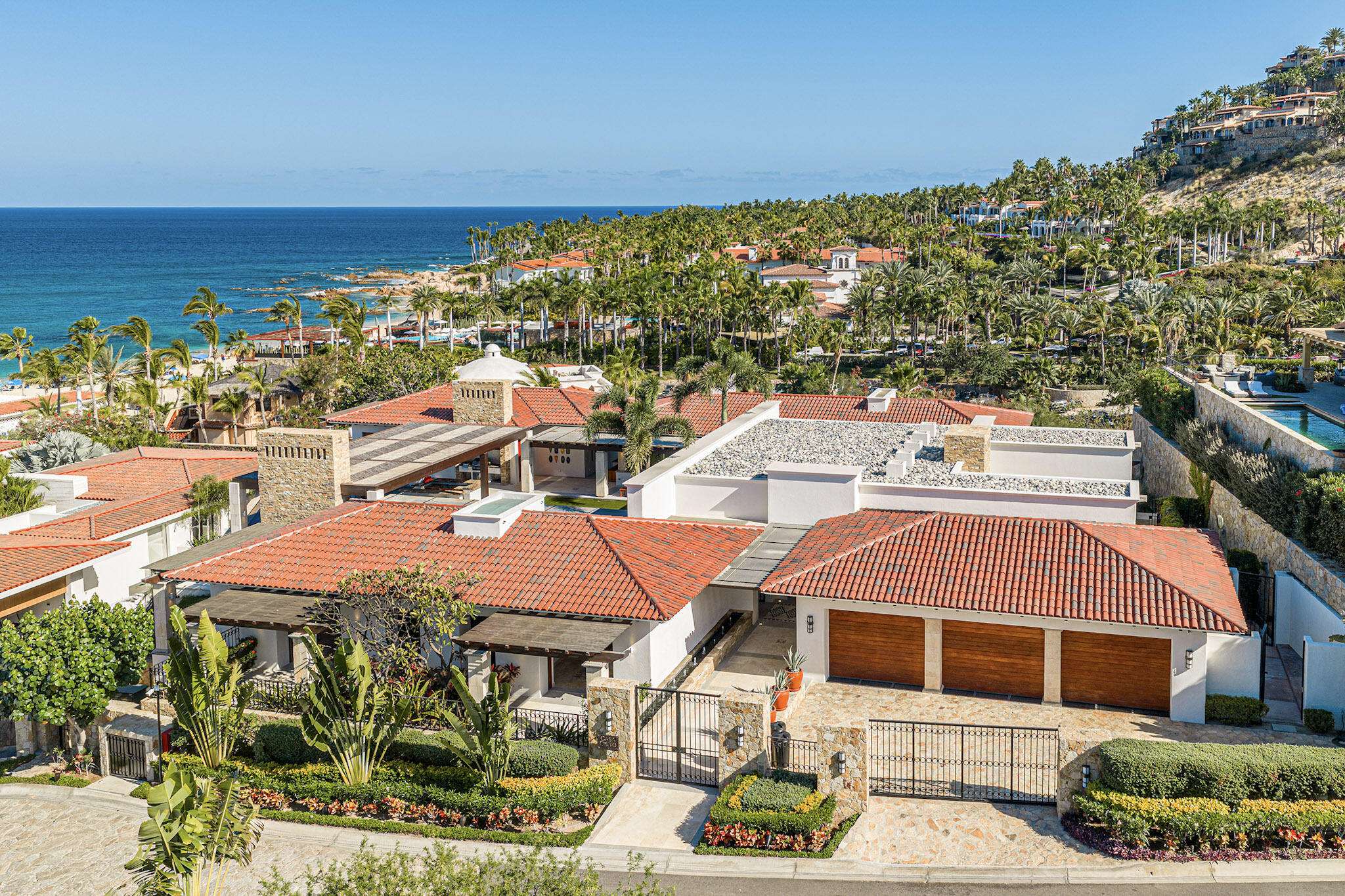 Villas del Mar Villas Del Mar Casita 22 is a masterpiece of scenic living, offering breathtaking, unobstructed – Casita 10, Villa Laura, San Jose Corridor, San Jose Corridor, BS